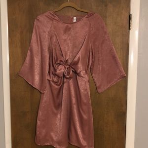 Beautiful, shimmery blush dress with front tie